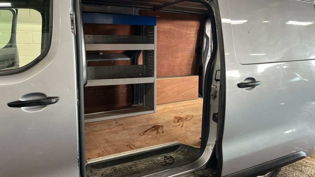 Used Vauxhall Vivaro 2022 for sale - 77734438: Photo 12