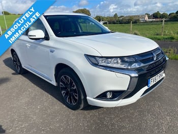 Used Mitsubishi Outlander 2017 for sale - 79862156: Photo