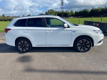 Used Mitsubishi Outlander 2017 for sale - 79862156: Photo