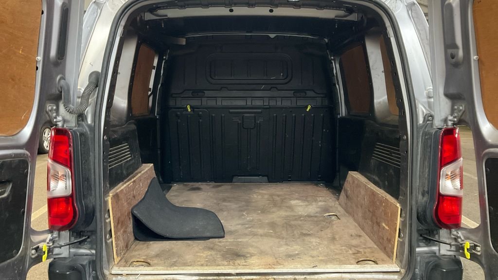 Used Peugeot Partner 2021 for sale - 77609084: Photo 11