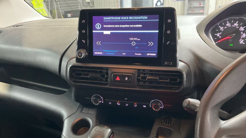 Used Peugeot Partner 2021 for sale - 77609084: Photo 13