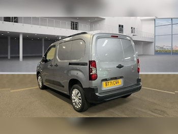 Used Peugeot Partner 2021 for sale - 77609084: Photo