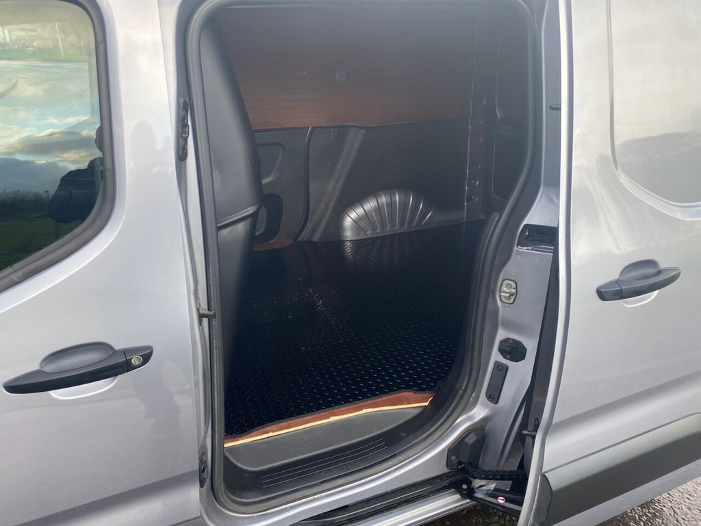 Used Vauxhall Combo 2020 for sale - 76724701: Photo 16