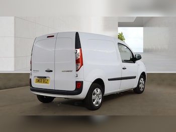 Used Renault Kangoo 2018 for sale - 79072412: Photo