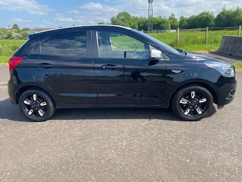 Used Ford Ka+ 2017 for sale - 78737900: Photo
