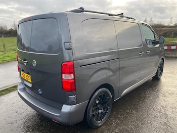 Used Vauxhall Vivaro 2020 for sale - 77161520: Photo