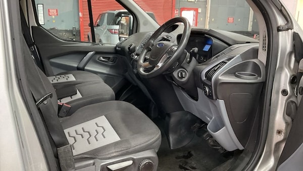 Used Ford Transit Custom 2015 for sale - 76228916: Photo 13