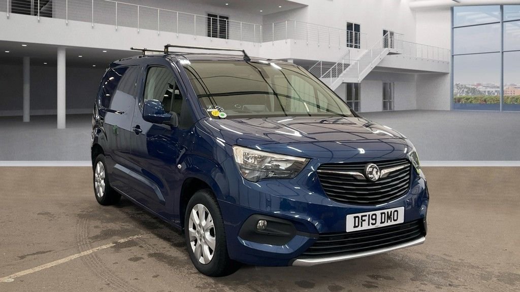 Used Vauxhall Combo 2019 for sale - 77614097: Photo 2