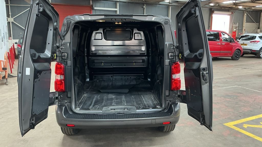 Used Citroen Dispatch 2022 for sale - 77905530: Photo 11