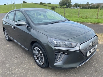 2021 (21) - 38.3kWh Premium Hatchback 5dr Electric Auto (136 ps)
