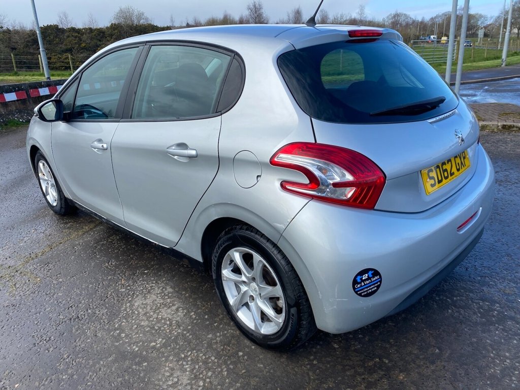 Used Peugeot 208 2012 for sale - 78153788: Photo 6