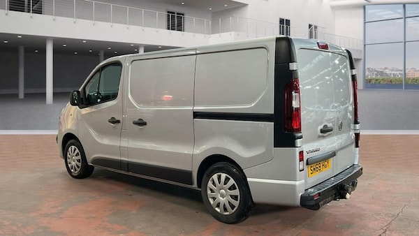 Used Vauxhall Vivaro 2018 for sale - 76069038: Photo 4