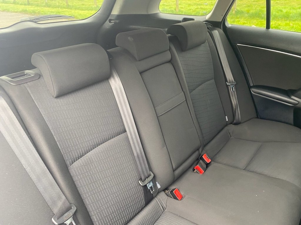 Used Toyota Avensis 2010 for sale - 78167143: Photo 10