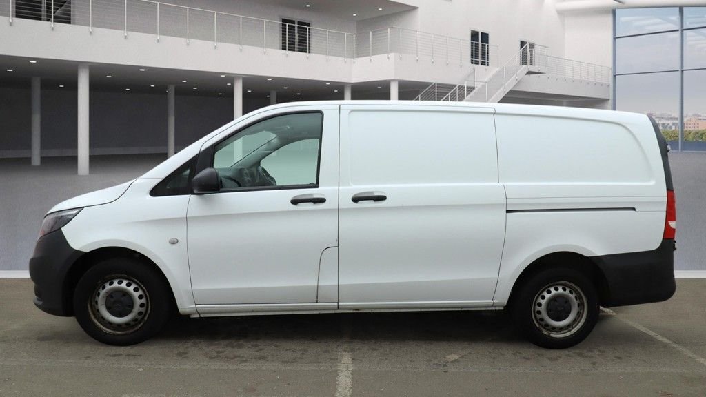 Used Mercedes-Benz Vito 2019 for sale - 77399732: Photo 9