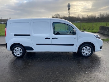 Used Renault Kangoo 2021 for sale - 77038024: Photo
