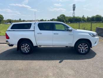Used Toyota Hilux 2017 for sale - 75099303: Photo