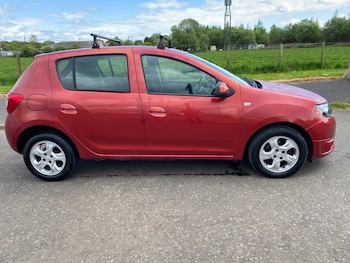 Used Dacia Sandero 2013 for sale - 78569703: Photo