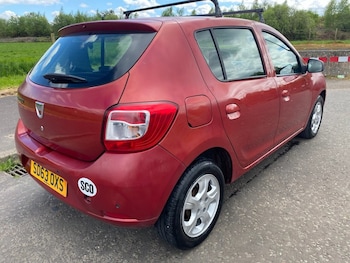 Used Dacia Sandero 2013 for sale - 78569703: Photo