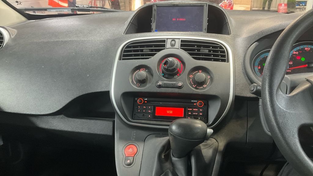 Used Renault Kangoo 2020 for sale - 76698299: Photo 13