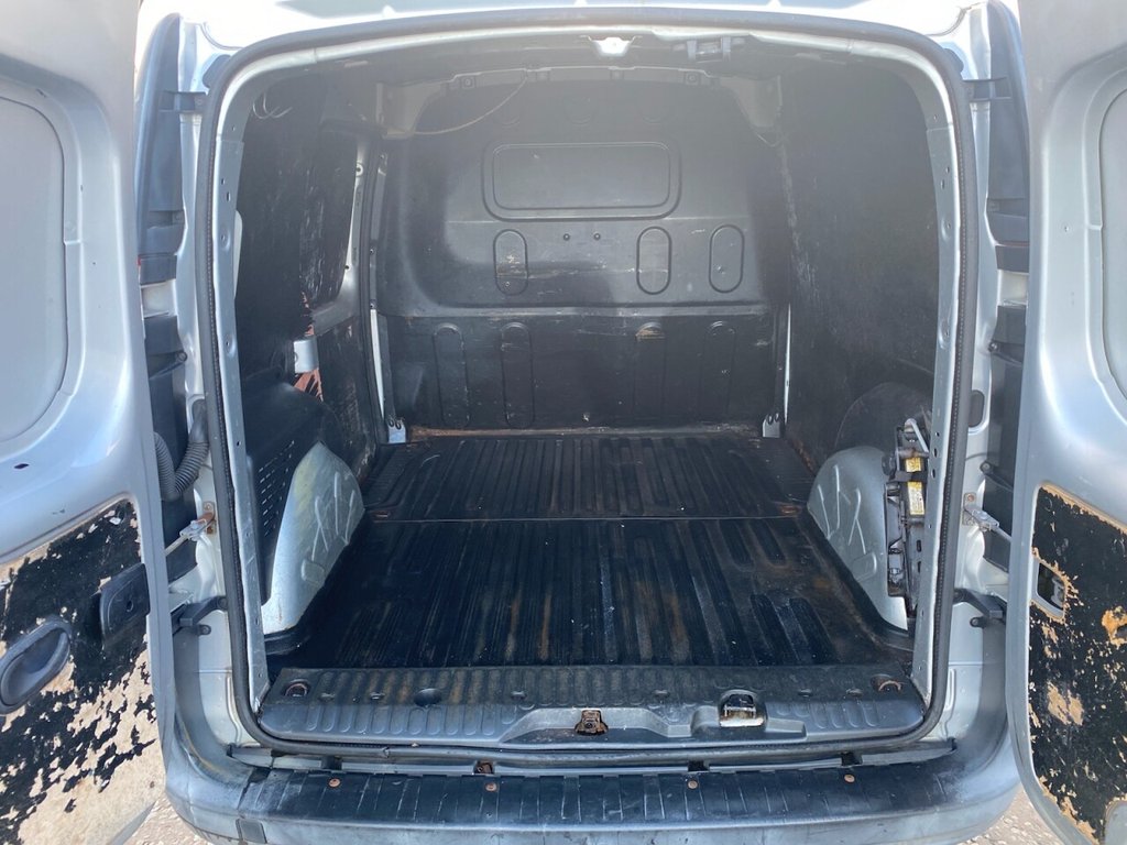 Used Renault Kangoo 2013 for sale - 76590931: Photo 5