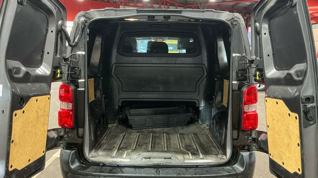Used Citroen Dispatch 2017 for sale - 77534582: Photo 11