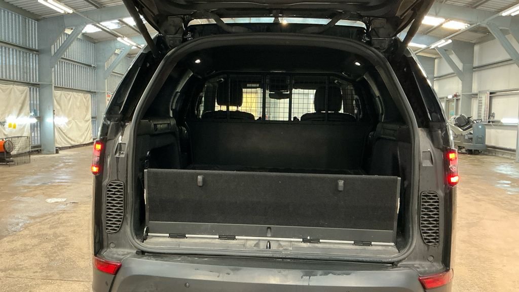 Used Land Rover Discovery 2019 for sale - 77172025: Photo 11