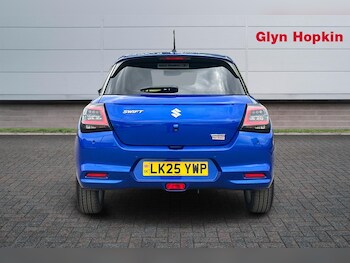 Used Suzuki Swift 2025 for sale - 79383444: Photo
