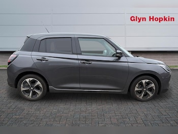 Used Suzuki Swift 2024 for sale - 79383472: Photo