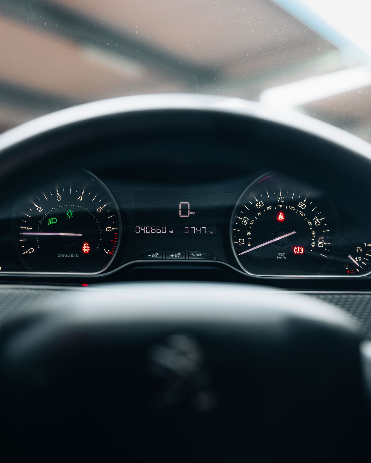 Used Peugeot 2008 2015 for sale - 77485098: Photo 23