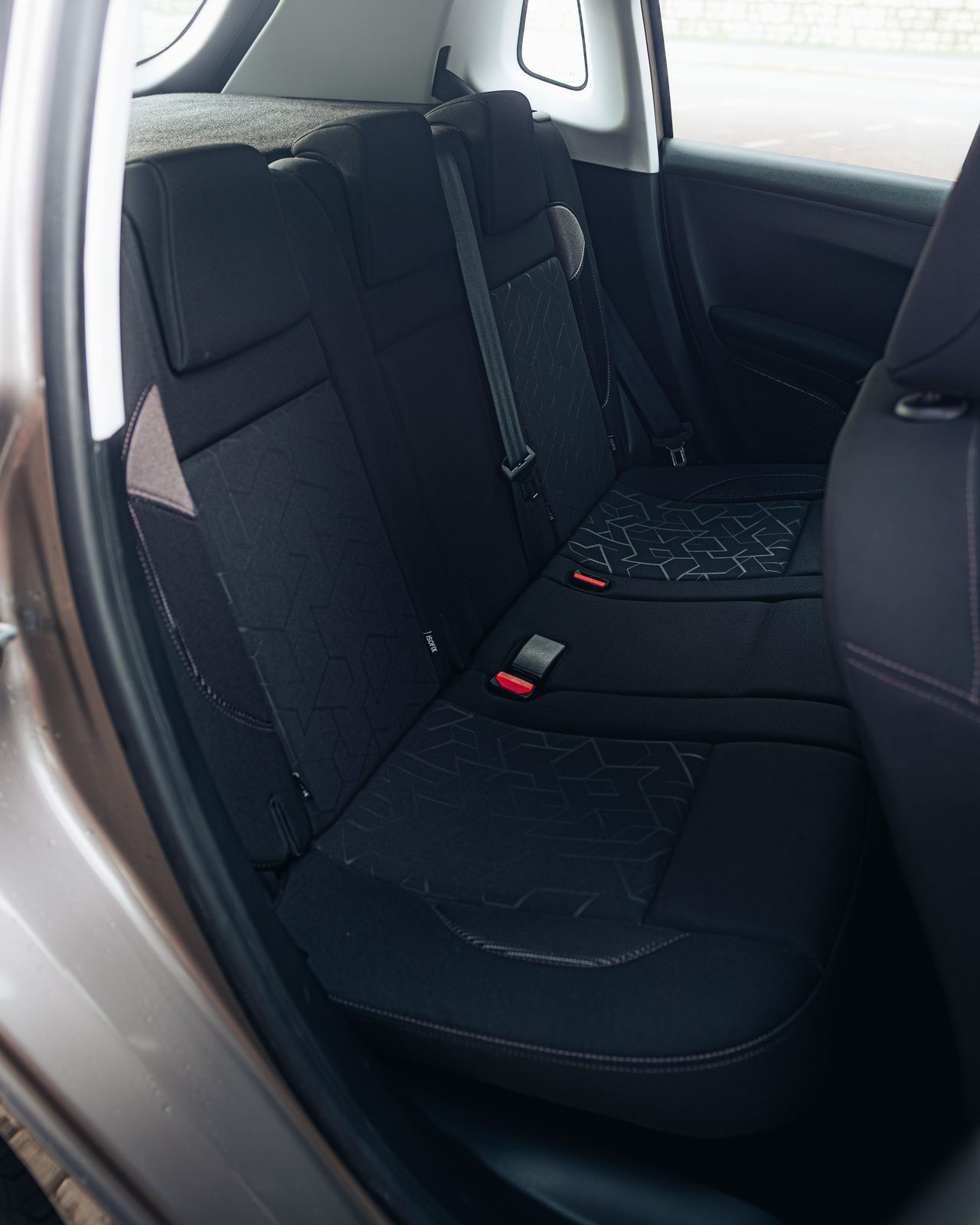 Used Peugeot 2008 2015 for sale - 77485098: Photo 26