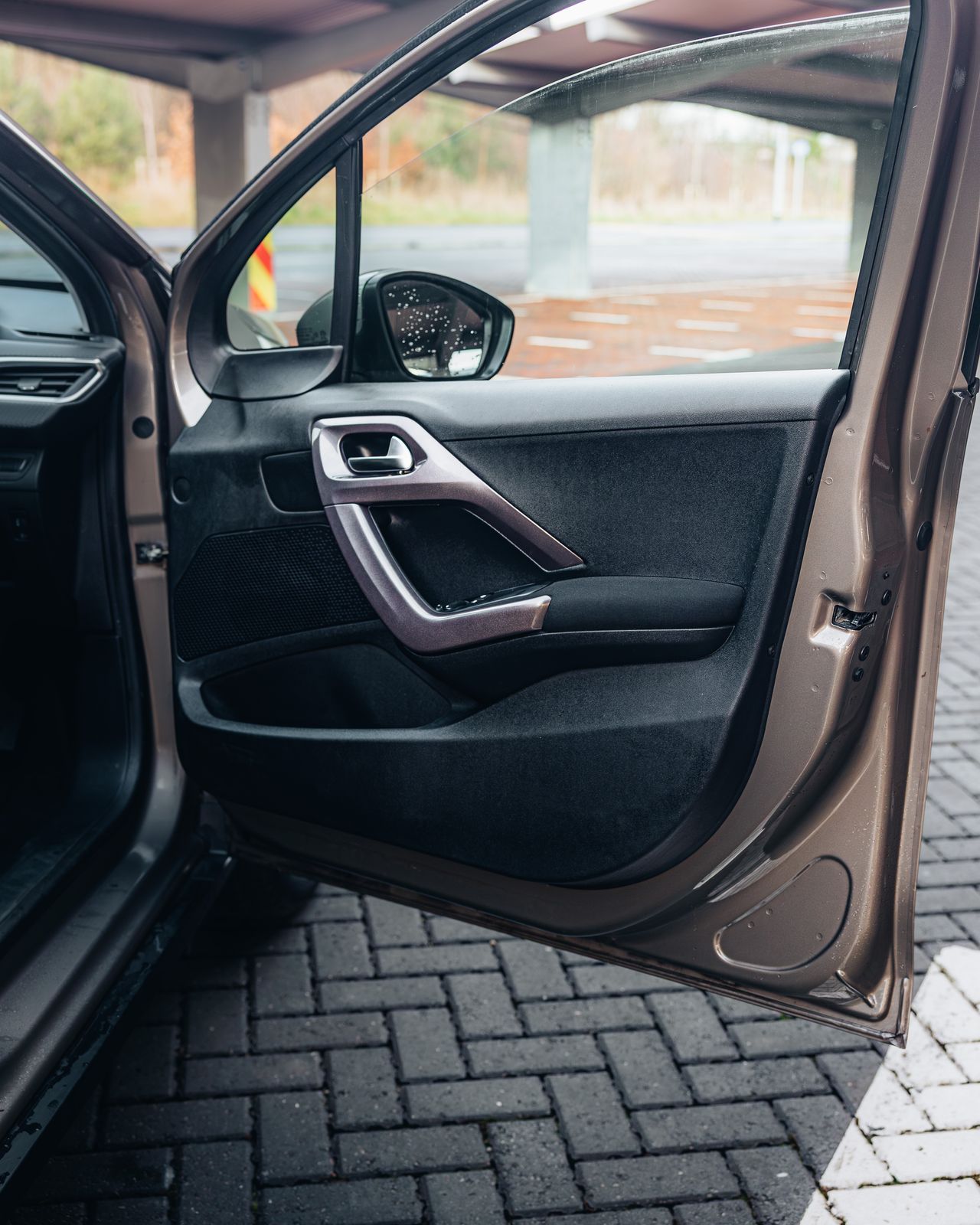 Used Peugeot 2008 2015 for sale - 77485098: Photo 28