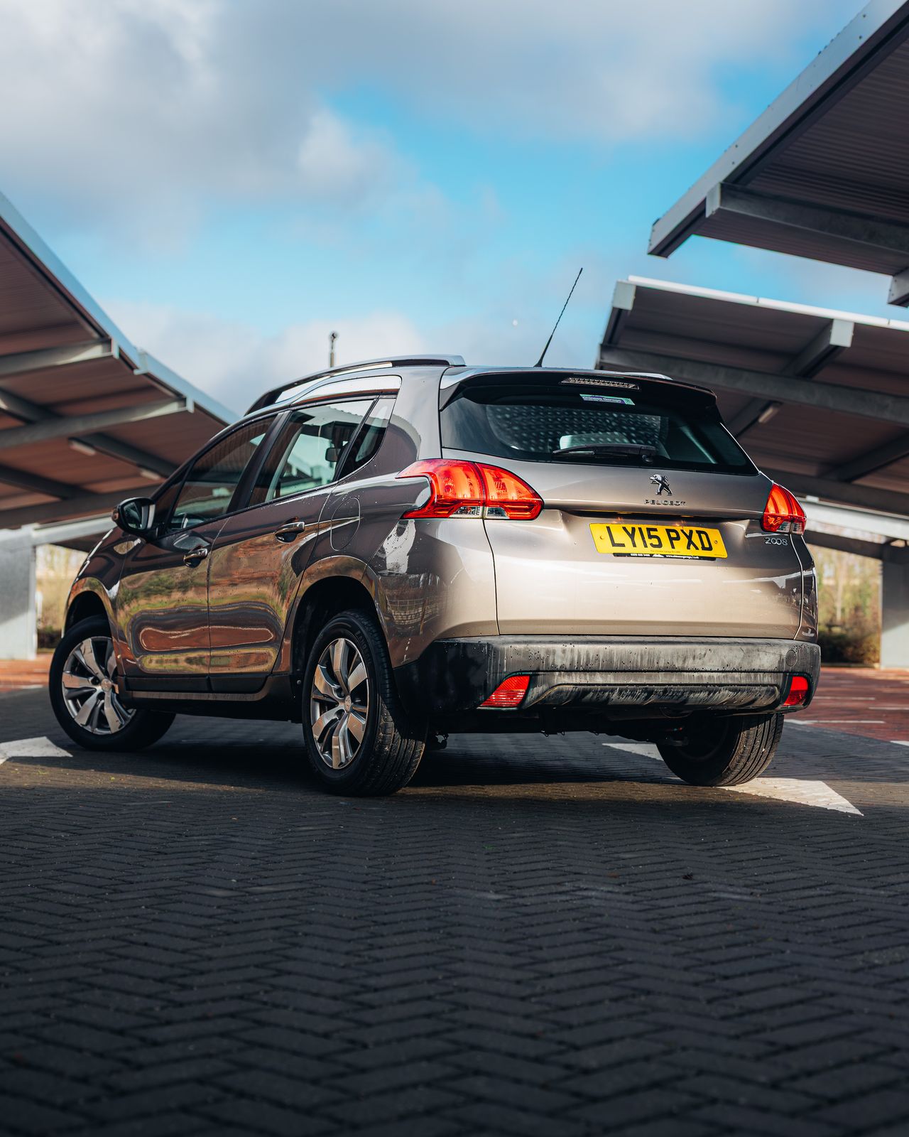 Used Peugeot 2008 2015 for sale - 77485098: Photo 8