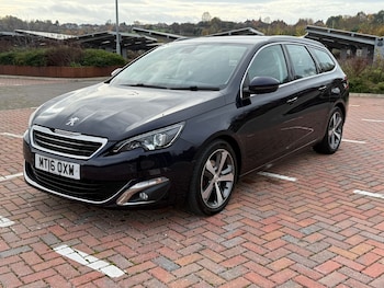 Used Peugeot 308 2016 for sale - 76609424: Photo