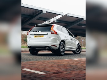 Used Volvo XC60 2016 for sale - 78574308: Photo