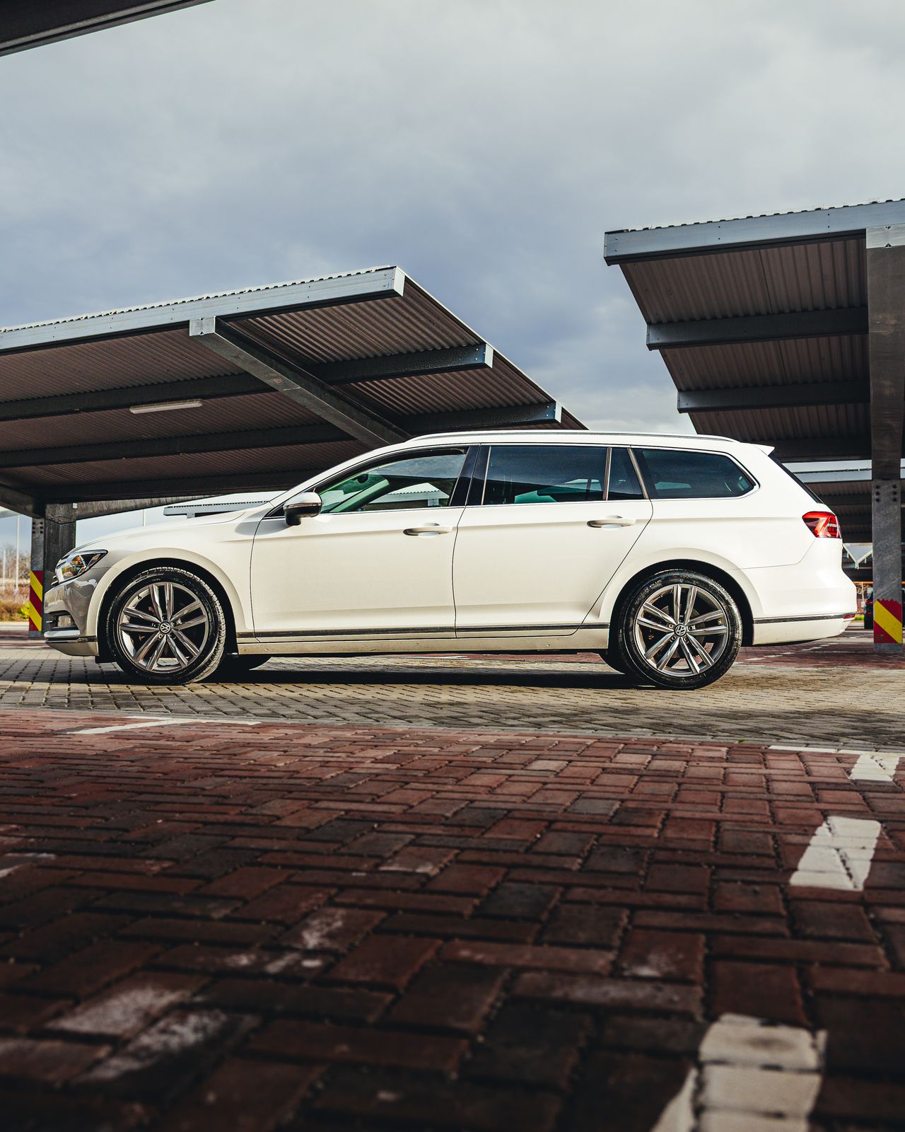 Used Volkswagen Passat 2015 for sale - 77799888: Photo 12