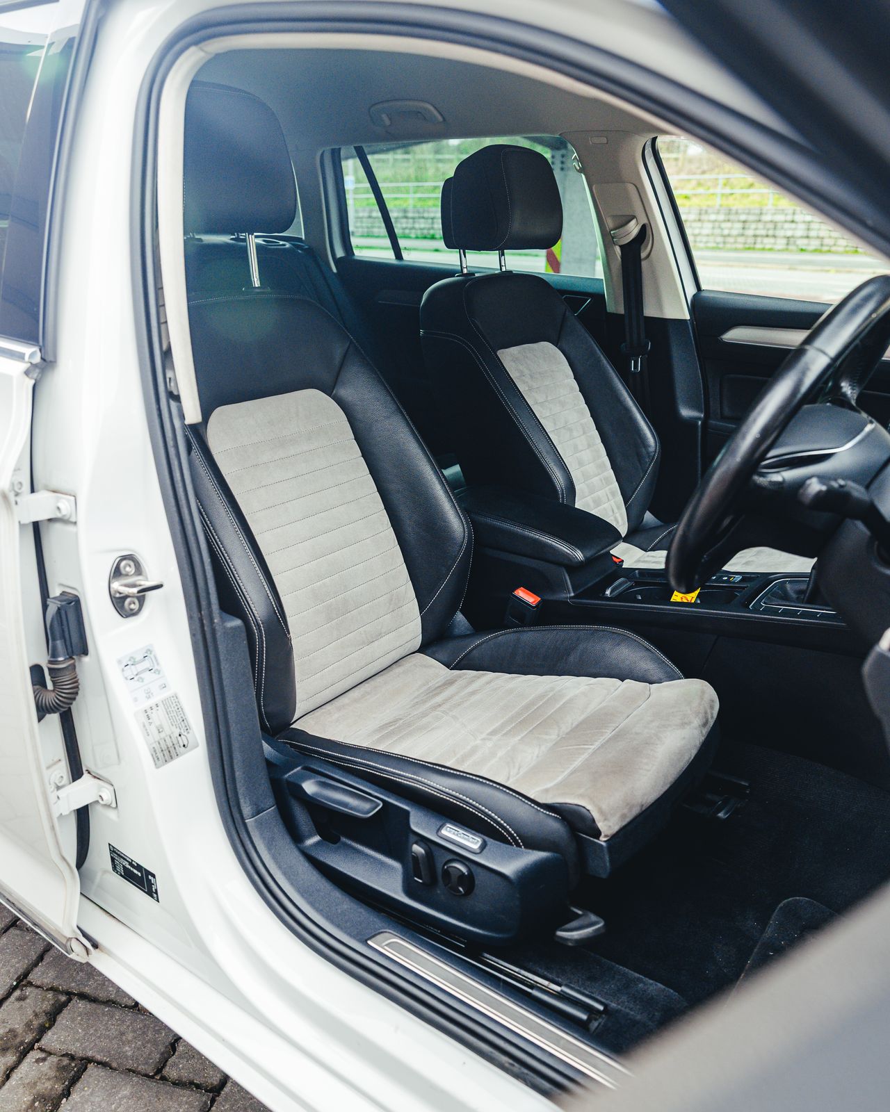 Used Volkswagen Passat 2015 for sale - 77799888: Photo 19