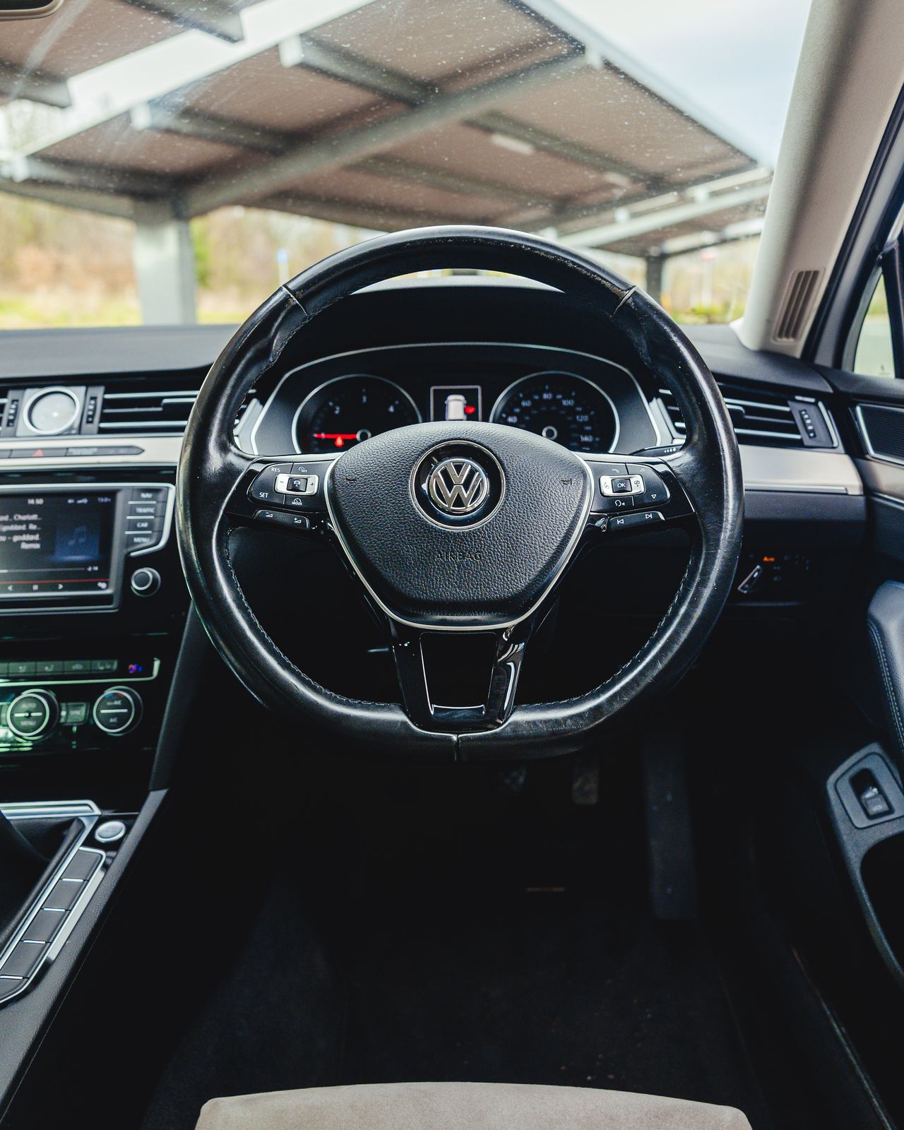 Used Volkswagen Passat 2015 for sale - 77799888: Photo 24