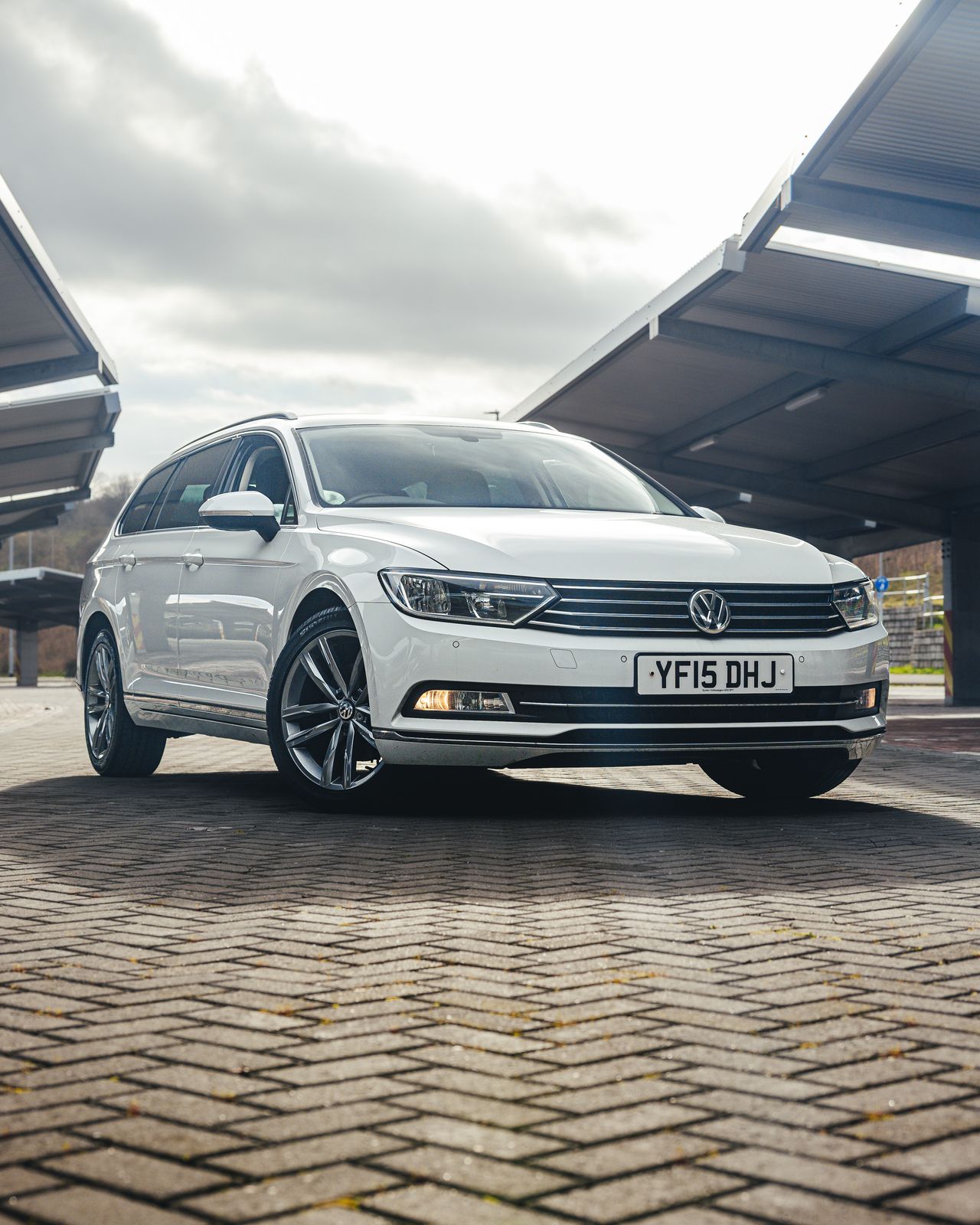 Used Volkswagen Passat 2015 for sale - 77799888: Photo 4