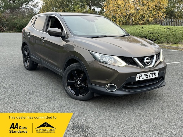 Used Nissan Qashqai 2015 for sale - 74162818: Photo 1