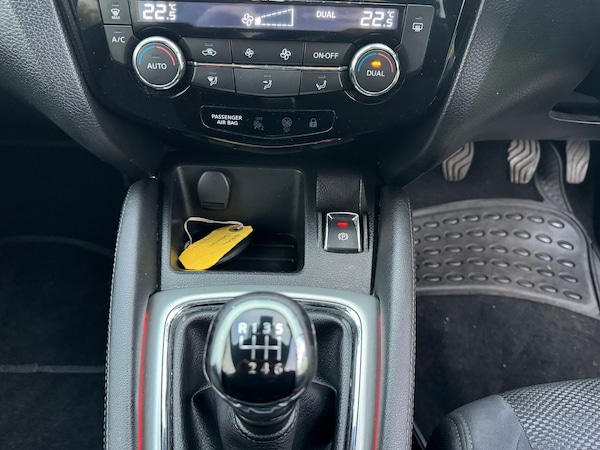Used Nissan Qashqai 2015 for sale - 74162818: Photo 23