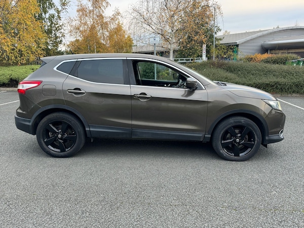 Used Nissan Qashqai 2015 for sale - 74162818: Photo 5