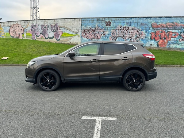 Used Nissan Qashqai 2015 for sale - 74162818: Photo 6