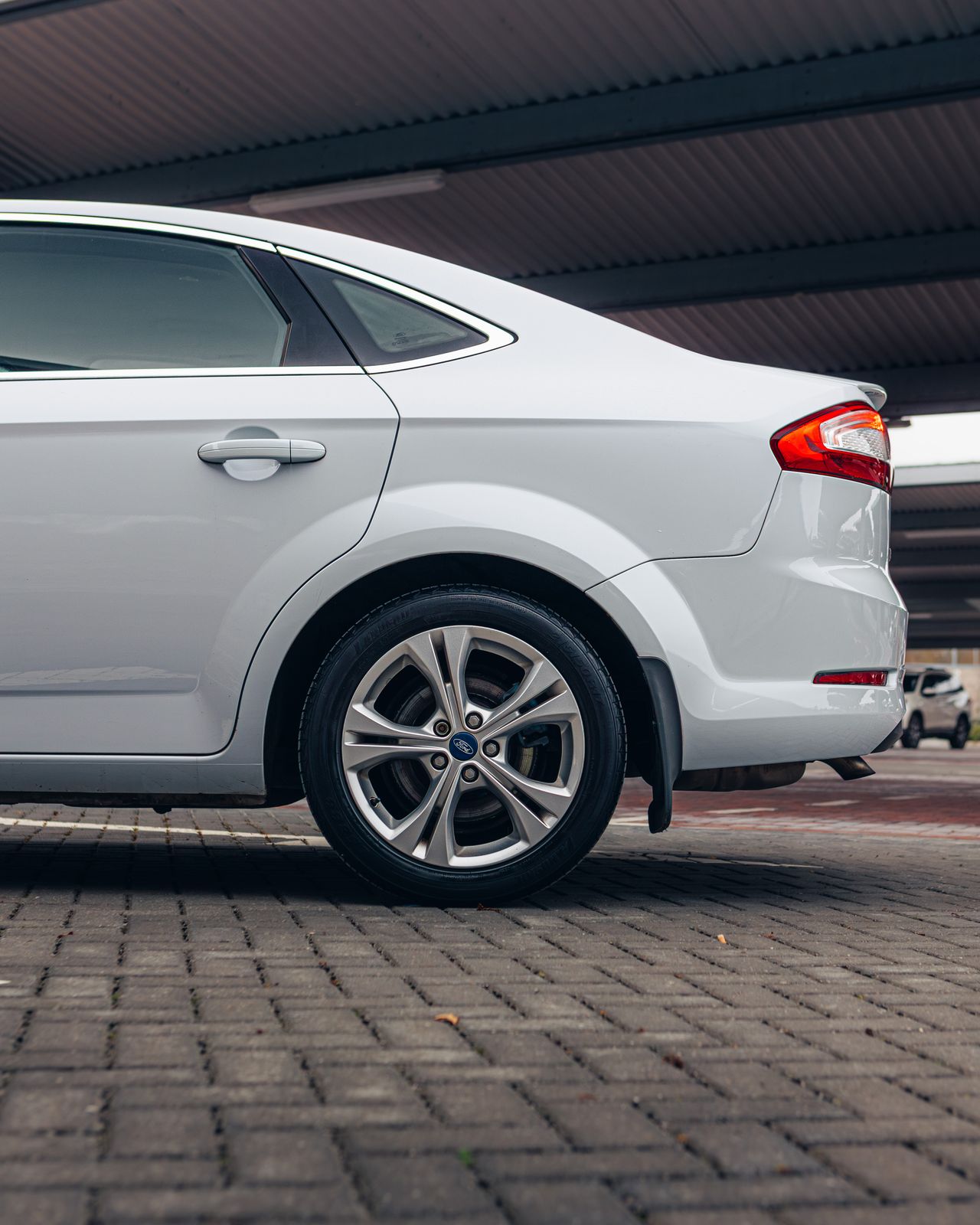 Used Ford Mondeo 2012 for sale - 77134070: Photo 18