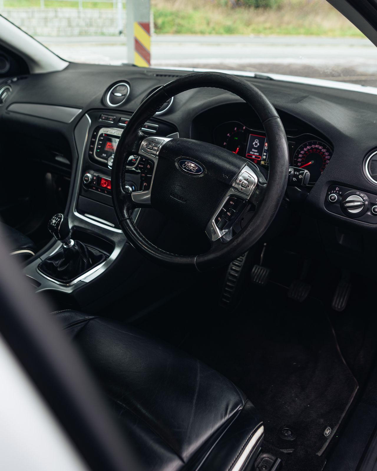 Used Ford Mondeo 2012 for sale - 77134070: Photo 23