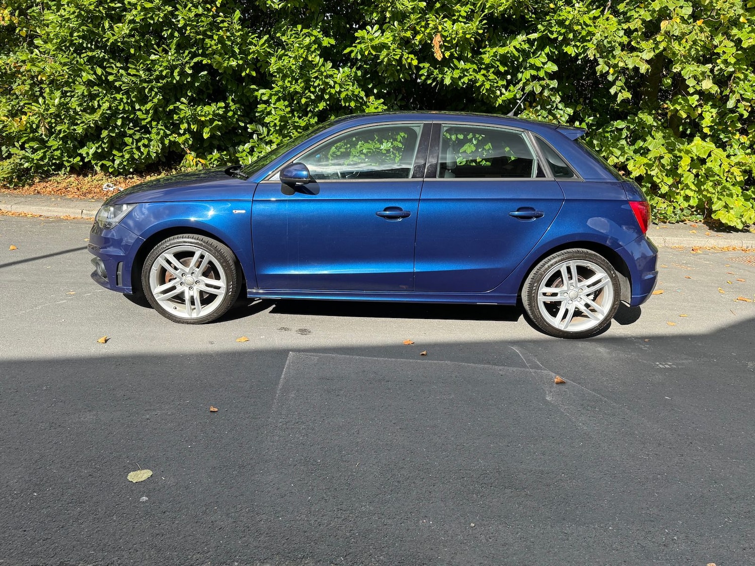 Used Audi A1 2013 for sale - 76528849: Photo 6