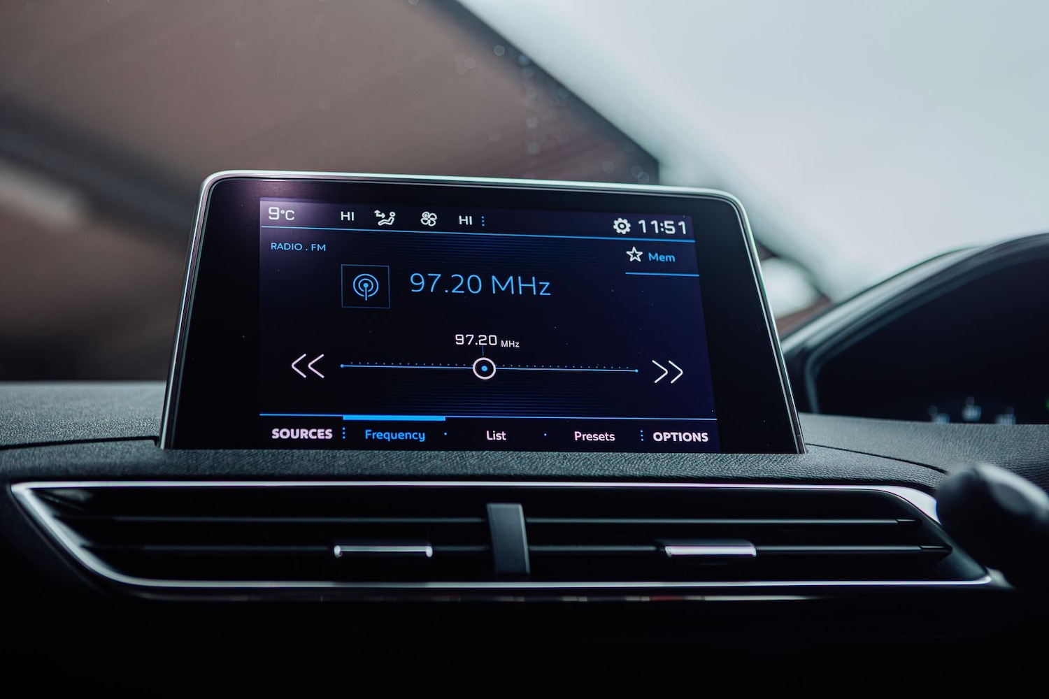 Used Peugeot 3008 2017 for sale - 76635895: Photo 23