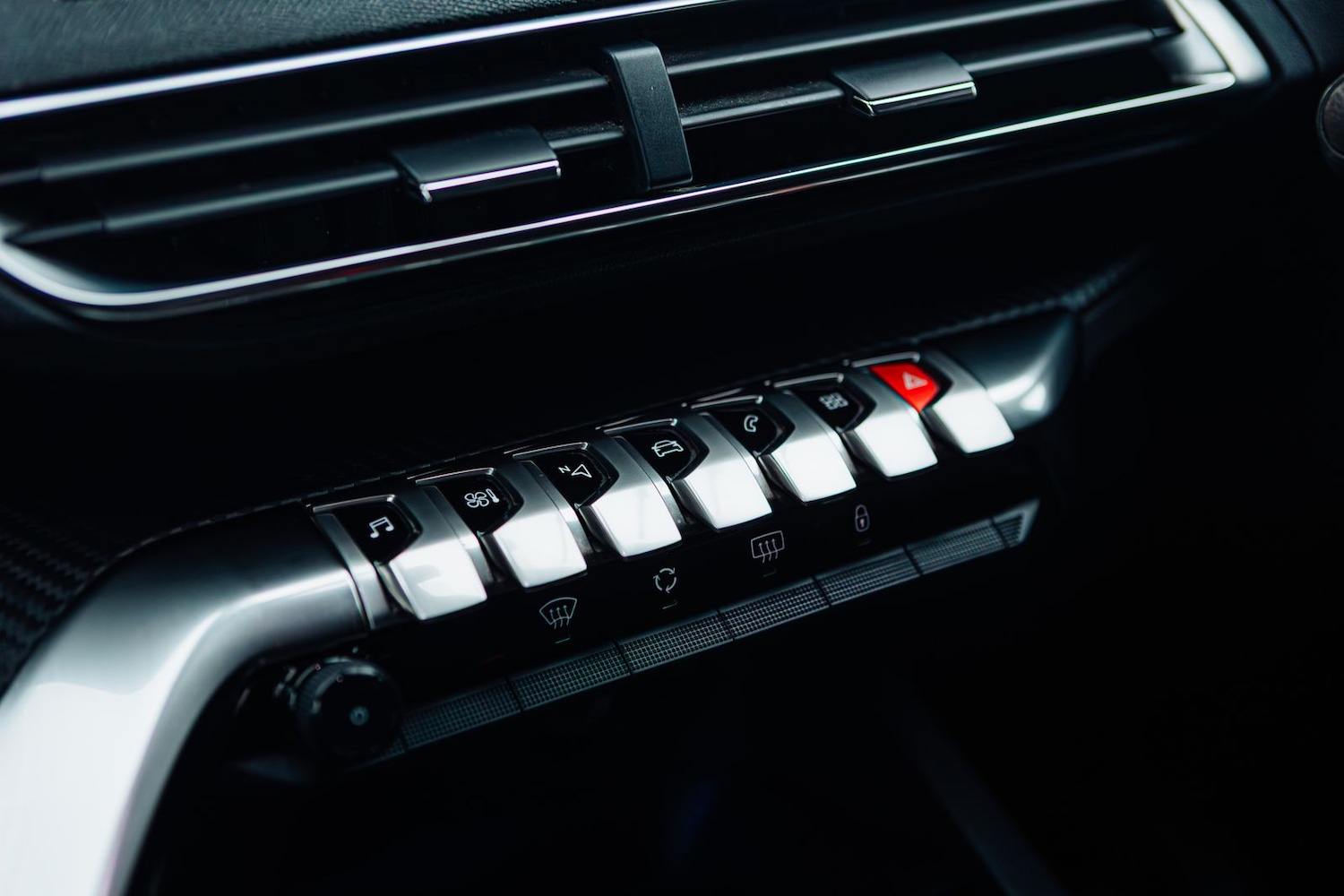 Used Peugeot 3008 2017 for sale - 76635895: Photo 26