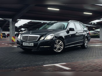 Used Mercedes-Benz E Class 2013 for sale - 77167357: Photo