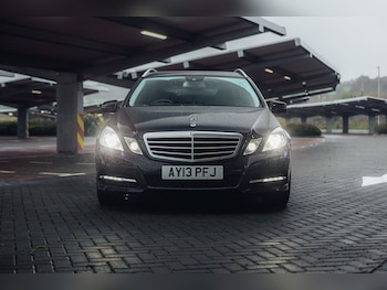 Used Mercedes-Benz E Class 2013 for sale - 77167357: Photo