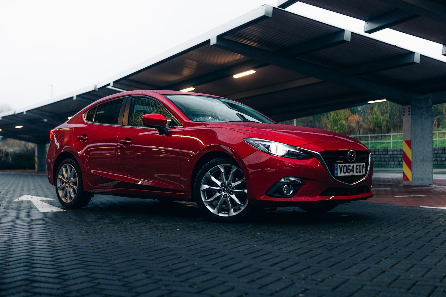 Used Mazda Mazda3 2014 for sale - 76635899: Photo 4